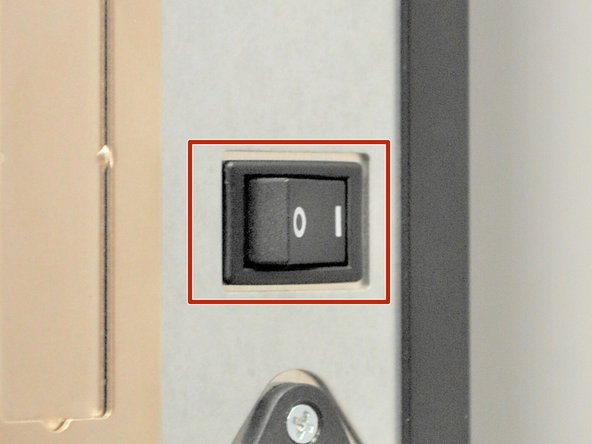 Turn on the printer.