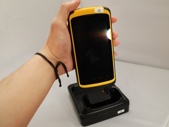 Smoothly insert the mobile computer into the Charging Cradle.