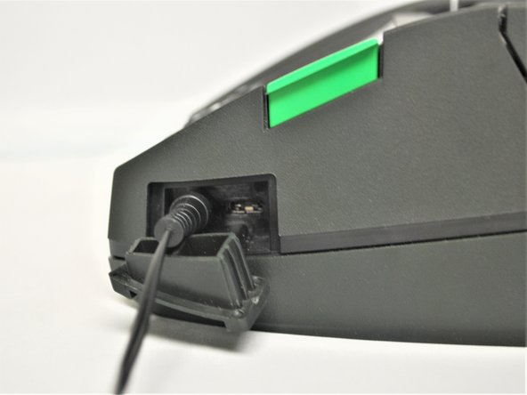 Connect the charging cable to power, and then plug it into the DC port of the right.