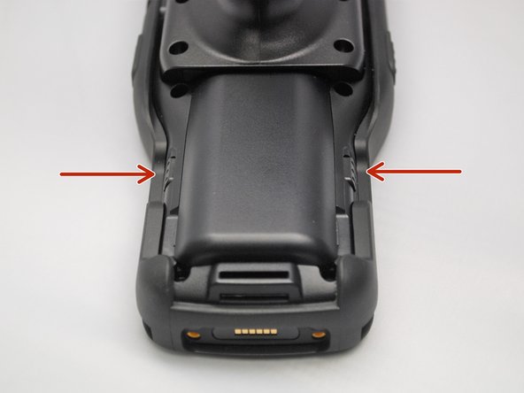 This is the beginning of Guide 04, &quot;Replacing the Battery&quot;