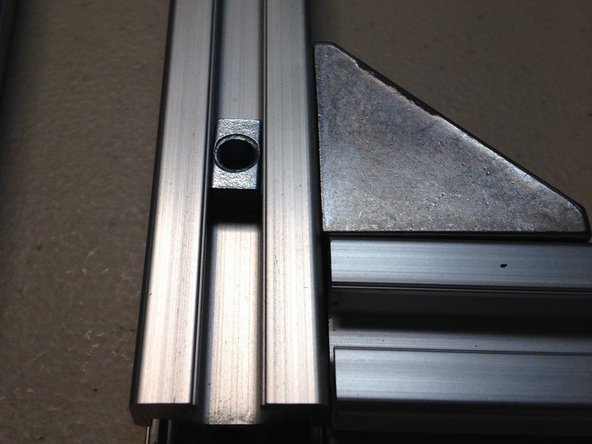 M5 x 10mm button-head cap screw