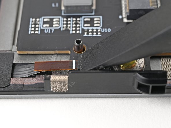 Repeat the previous step for the left fan.