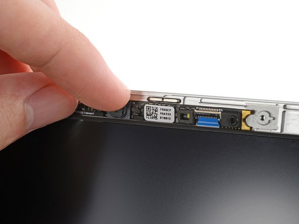 During reassembly, follow these instructions to reinstall a new webcam module: