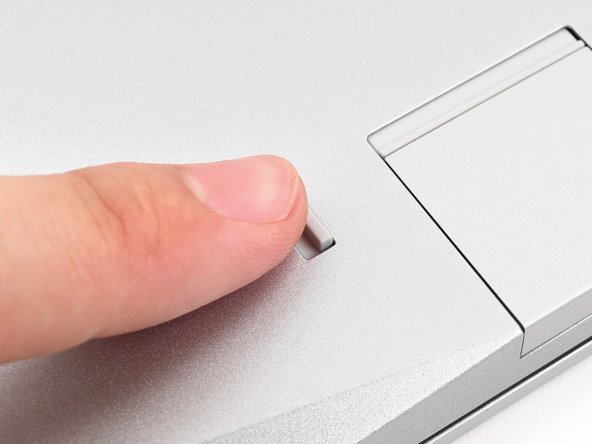 Locking the Expansion Card slots helps keep the cards in place when you unplug cables from them.