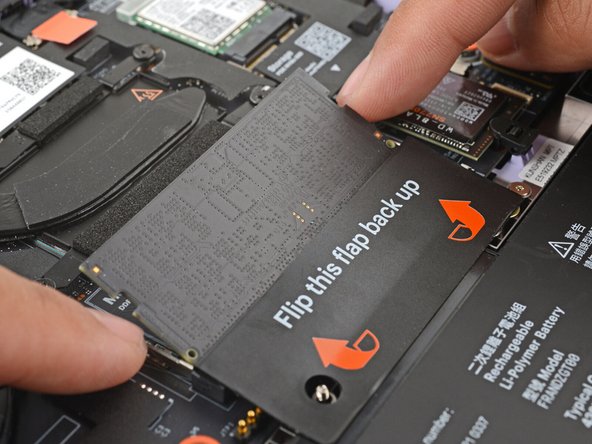 The memory module will pop up to an angle when it's unclipped.