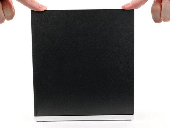 There should be a small gap between the bottom of the Right Panel and the silver base.