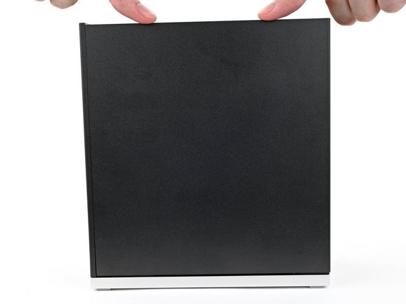 There should be a small gap between the bottom of the Right Panel and the silver base.