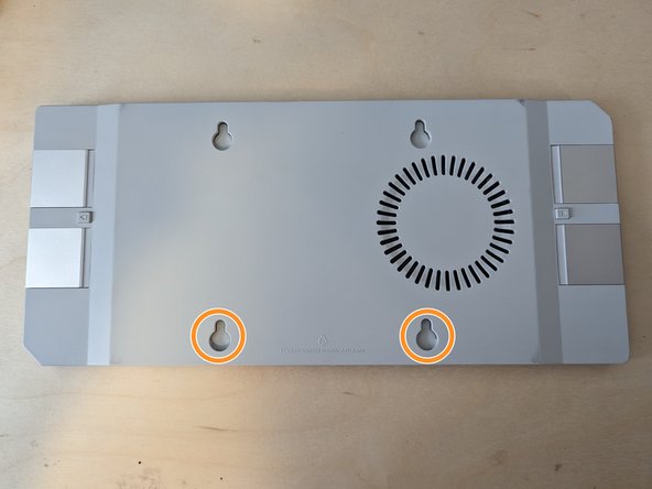 In the bottom of this rubber desk stand you will also find 4 bolts which can be used to attach the case to a VESA 100mm x 100mm bracket (for example on the rear of your monitor)