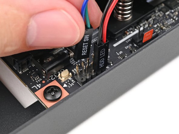 Use the first photo as a reference for how the connectors are slotted: