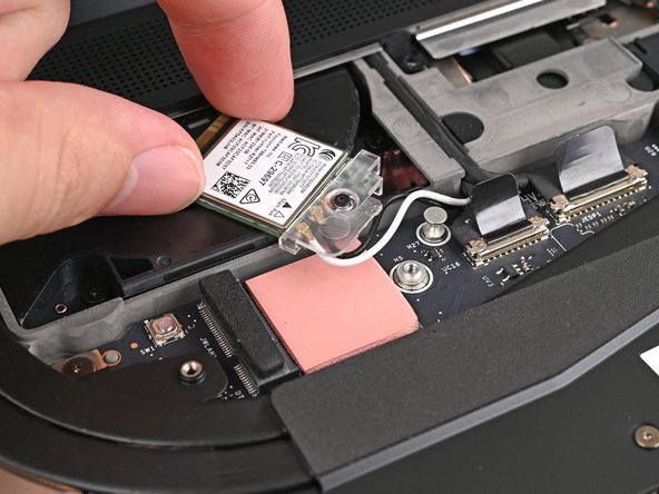 If the antenna cables disconnect, follow these steps to reconnect them.