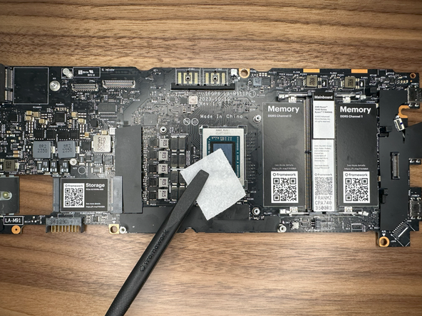 Do a final wipe down with Isopropyl Alcohol to remove any remaining bits of Liquid Metal, Sponge, or Residue.