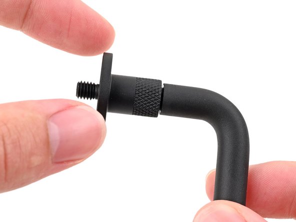 Rotate the screw threads on both sides counterclockwise to ensure they're as high up as they go. Otherwise, they might not install correctly.