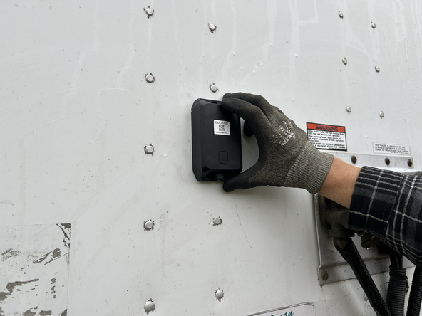 The GO Anywhere 2 must have optimal line of sight to the sky with no metal obstructions that interfere with the signal.