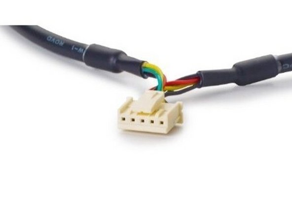 Connect HRN-HTKDSR or HRN-CCTKDSR white male connector to the in-cab controller.