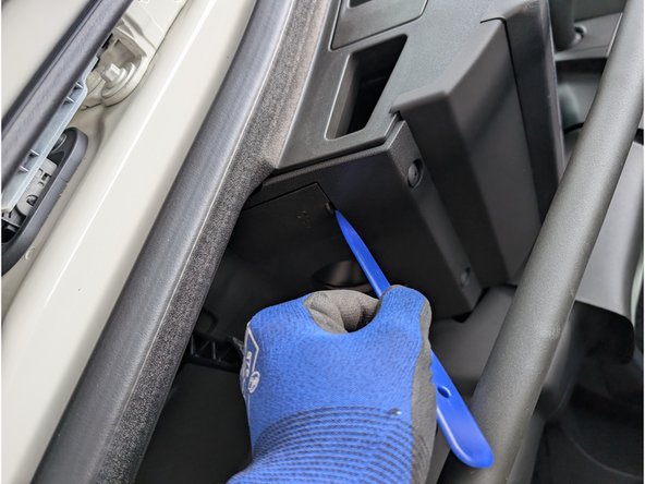 To gain access to the port remove the cover.