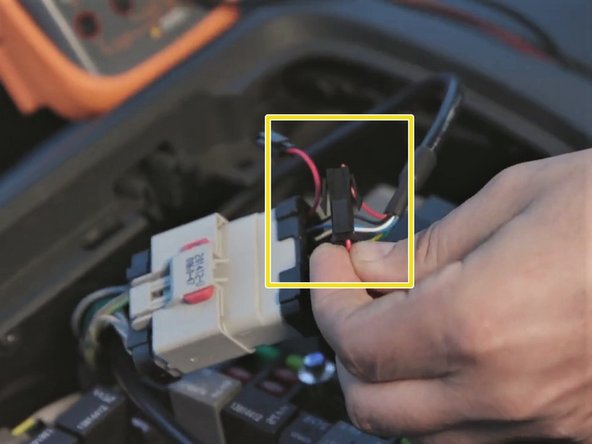 Once battery feed is verified connect the 2 pin connector from the 14 pin (vehicle side) connector to the 2 pin connector from the harness (device side)