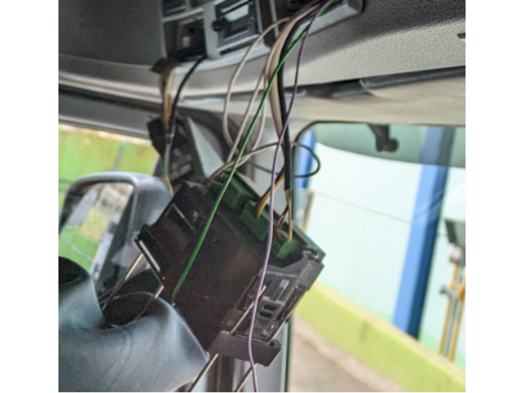 Unmount the Thermograph by using extractors.