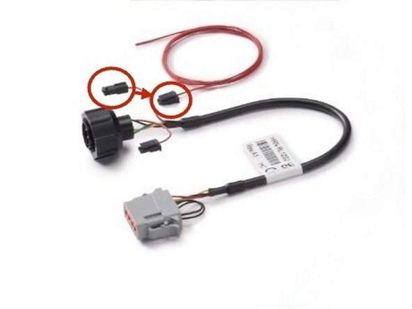 Some units only have power on ignition from the diagnostics plug.