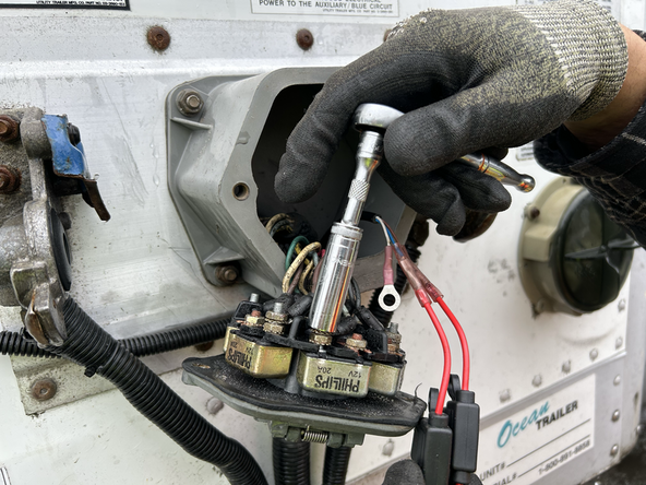 Connect the wires from the HRN-NATRL harness to the trailers connection points based on the wiring diagram applicable to your application.