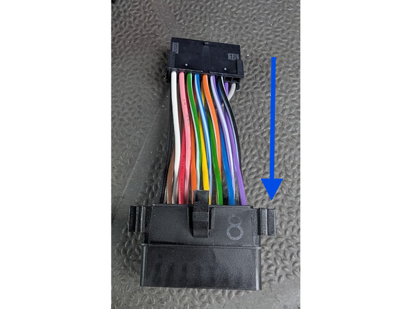Select adaptor 8 from the harness kit and clip it into place as shown