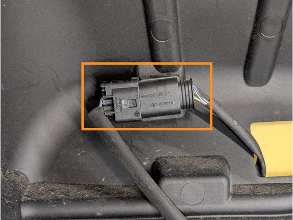 Disconnect the 4-pin connector for the heated seat and remove the passenger seat.