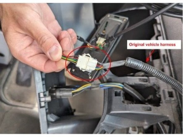 Connect the HRN-HTKDSR/HRN-CCTKDSR’s white female connector to the original vehicle harness that was disconnected.
