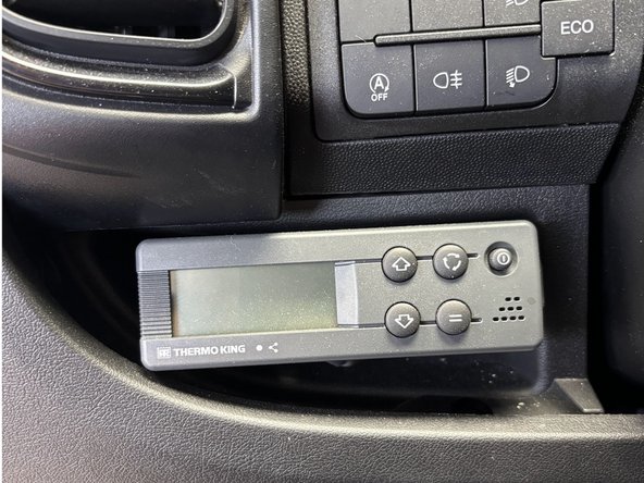 In this installation, we will be using the ThermoKing T-800R (outside cab connection) &amp; ThermoKing V300 (inside cab connection) as an example.