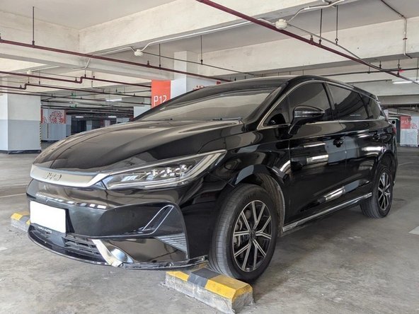 BYD M6 EV 2025 - Present