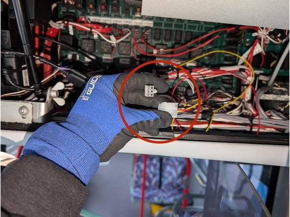 Connect the white connectors of the HRN-CW03K3 with each other.