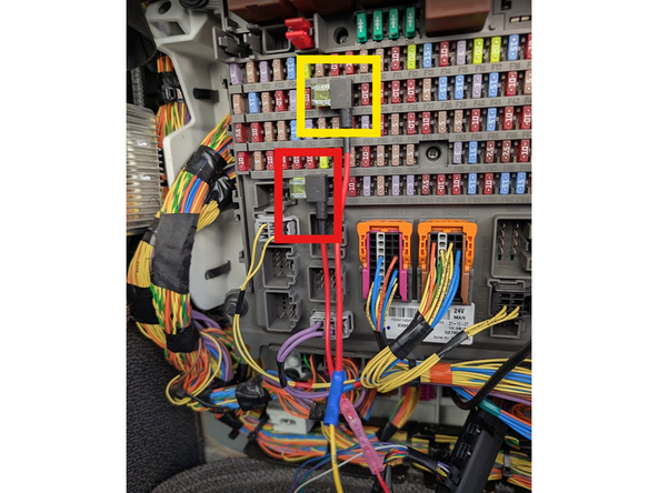 Connect the HRN-CW03K3 to the fuse taps as follows: