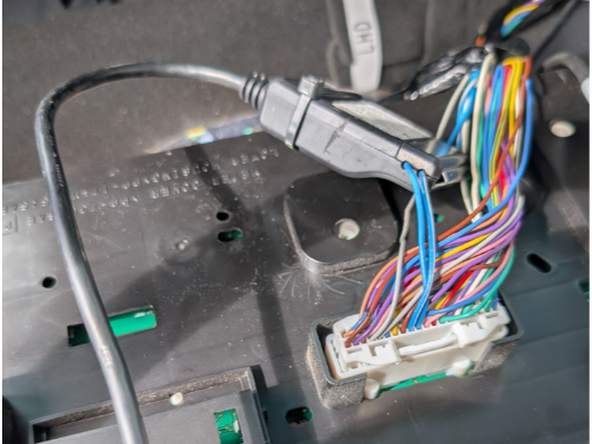 Attach IOX-CLAMP to the wires as shown.