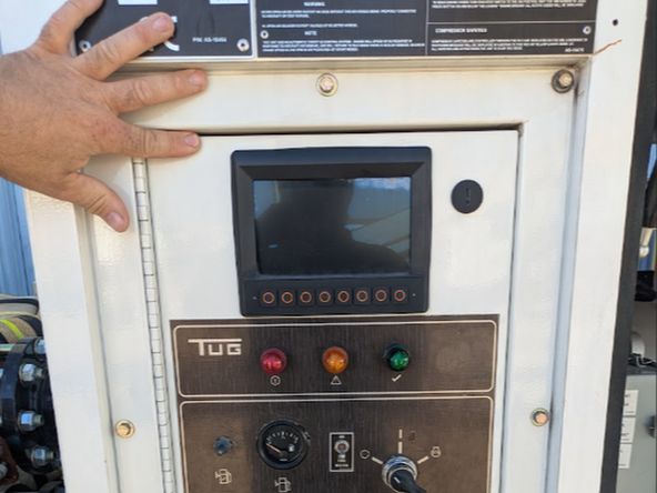 Plug in HRN-GR09K1 Y harness into data connector.