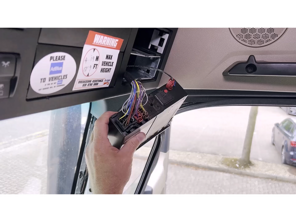 There is multiple possibilities on this step, we will show ONLY the case when port D/Brown connector and C/Red connector are present.