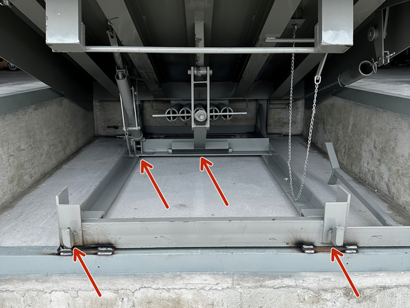 Place shims at the front, rear and center of the ramp base.