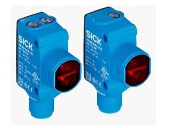 Transmitter: Can be identified by its single LED on top of the Unit