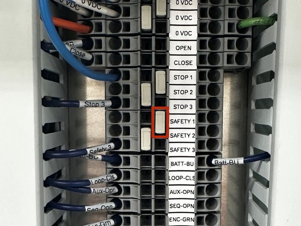 REMOVE FACTORY JUMPER BAR BETWEEN SAFETY 1 AND SAFETY 2.