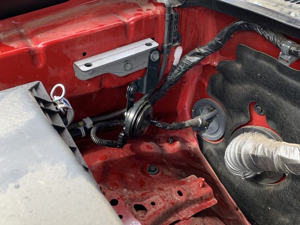 Install the M6-1.0x20mm screws and use a 10mm socket/wrench to torque to 7 lb-ft [9 Nm]