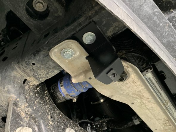 Leave hardware finger tight at this time.