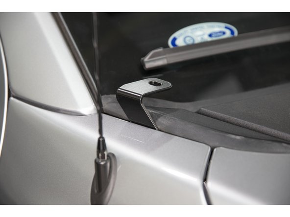 Torque to  8 lb-ft [11 N-m]