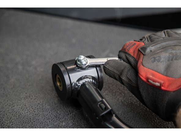 Apply grease to the inside of the upper control arm pivot tubes and insert the Pivot Sleeves with Load Rings into the arms.