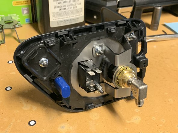 Push the ARB switch into the bracket until you hear it snap into place.