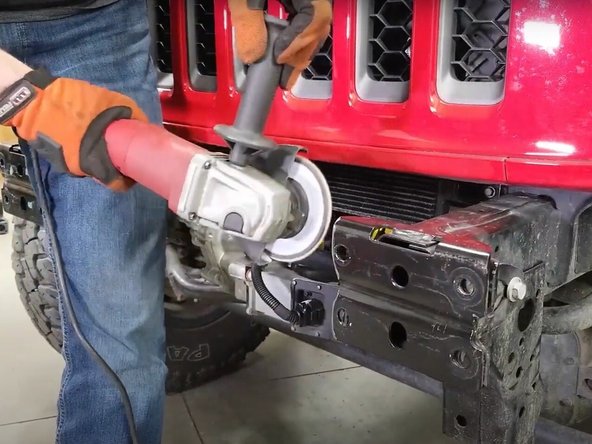 We recommend installing the winch rope/cable before installing the bumper so that there is more room to work. It can be helpful to spool most of the cable/rope at this point in order to ease installation. The cable/rope must be correctly re-spooled after installation is complete.