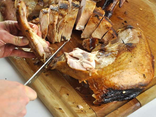 As an option, the wing can be further segmented into two parts.