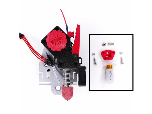 Pour monter le BlTouch, il vous faudra, écrou M3 épaulé, vis M3x10mm, vis M3x12mm (x2), écrous M3 (x2)