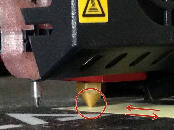 Placez une feuille sous la buse