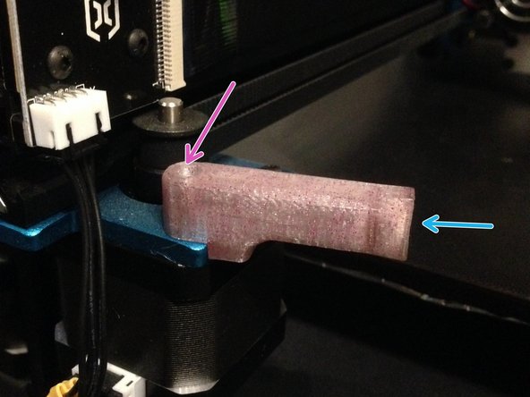 Inserez l'aimant 8x5mm (fourni) dans la pièce imprimée