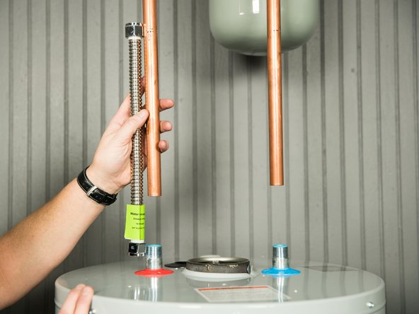 If you are using the installation kit, measure both of the water lines.