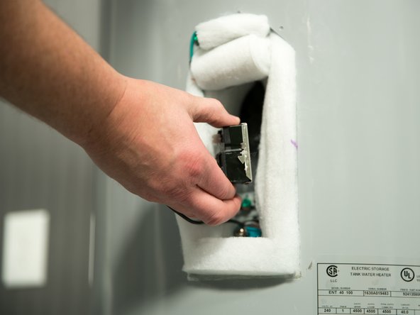 Caution: Metal edges may be sharp. Wear protective gloves.