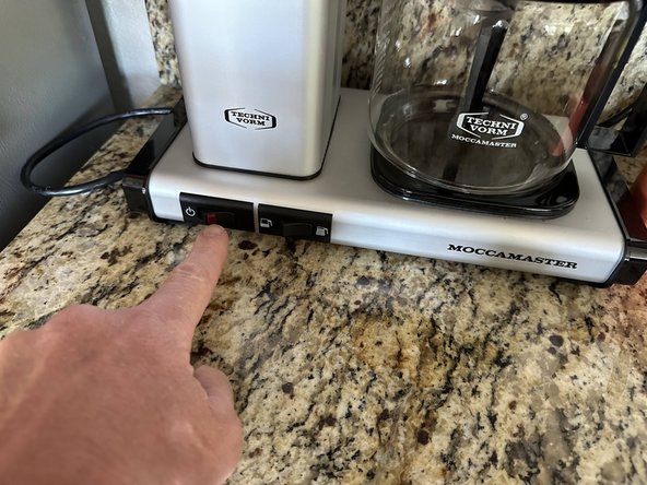 The warmer plate is set 10 degrees cooler for the half-pot setting. This prevents the warmer plate from &quot;cooking&quot; your coffee when it's not a full pot.