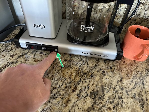 Choose either the Half-Pot or Full-Pot setting.